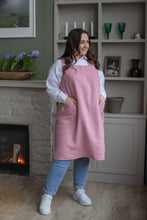 Load image into Gallery viewer, 100% Linen Japanese Apron in Pink