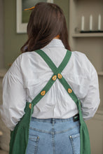 Load image into Gallery viewer, 100% Linen French Apron in Pine Green