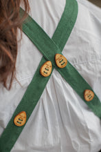 Load image into Gallery viewer, 100% Linen French Apron in Pine Green