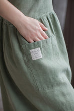 Load image into Gallery viewer, 100% Linen French Apron in Thyme