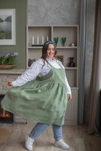 Load image into Gallery viewer, 100% Linen French Apron in Thyme