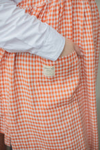 Load image into Gallery viewer, 100% Linen Cottage Dress Apron in Checkered Terracotta
