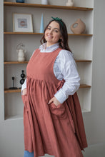 Load image into Gallery viewer, 100% Linen Cottage Dress Apron in Peach