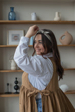 Load image into Gallery viewer, 100% Linen Cottage Dress Apron in Caramel