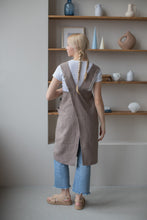 Load image into Gallery viewer, 100% Linen Japanese Apron in Truffle