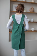 Load image into Gallery viewer, 100% Linen Japanese Apron in Pine Green