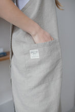 Load image into Gallery viewer, 100% Linen Japanese Apron in Natural