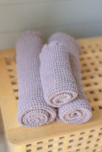 Load image into Gallery viewer, Linen Waffle Hand Towel in Cocoa