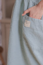 Load image into Gallery viewer, 100% Linen French Apron in Mint