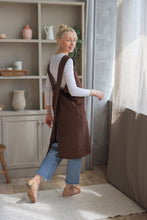 Load image into Gallery viewer, 100% Linen Japanese Apron in Chocolate