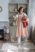 Load image into Gallery viewer, Linen Waffle Bath Towel in Peach