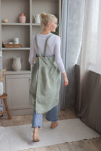Load image into Gallery viewer, 100% Linen French Apron in Sage