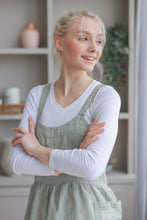 Load image into Gallery viewer, 100% Linen French Apron in Sage