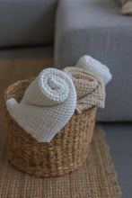 Load image into Gallery viewer, Linen Waffle Bath Towel in Ivory