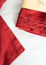 Load image into Gallery viewer, 100% Linen Classic Napkins in Vintage Red - Set of 4