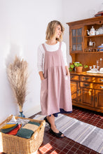 Load image into Gallery viewer, 100% Linen French Apron in Oyster Rose