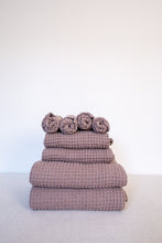 Load image into Gallery viewer, Linen Waffle Face Towel in Cocoa - Set of 2