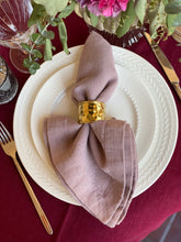 Load image into Gallery viewer, 100% Linen Classic Napkins in Oyster rose - Set of 4