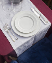 Load image into Gallery viewer, 100% Linen Table Runner in Simple White Medium