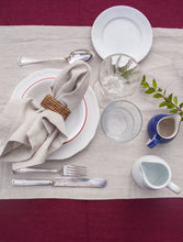 Load image into Gallery viewer, 100% Linen Classic Napkins in Natural - Set of 4