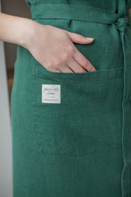 Load image into Gallery viewer, 100% Linen Italian Apron in Pine Green
