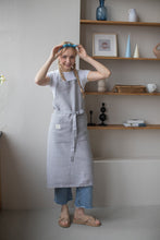Load image into Gallery viewer, 100% Linen Italian Apron in Light Grey