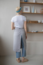 Load image into Gallery viewer, 100% Linen Italian Apron in Light Grey