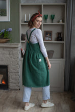 Load image into Gallery viewer, 100% Linen French Apron in Pine Green

