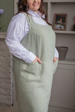Load image into Gallery viewer, 100% Linen Japanese Apron in Sage
