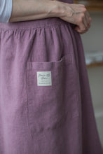Load image into Gallery viewer, 100% Linen French Apron in Lavender
