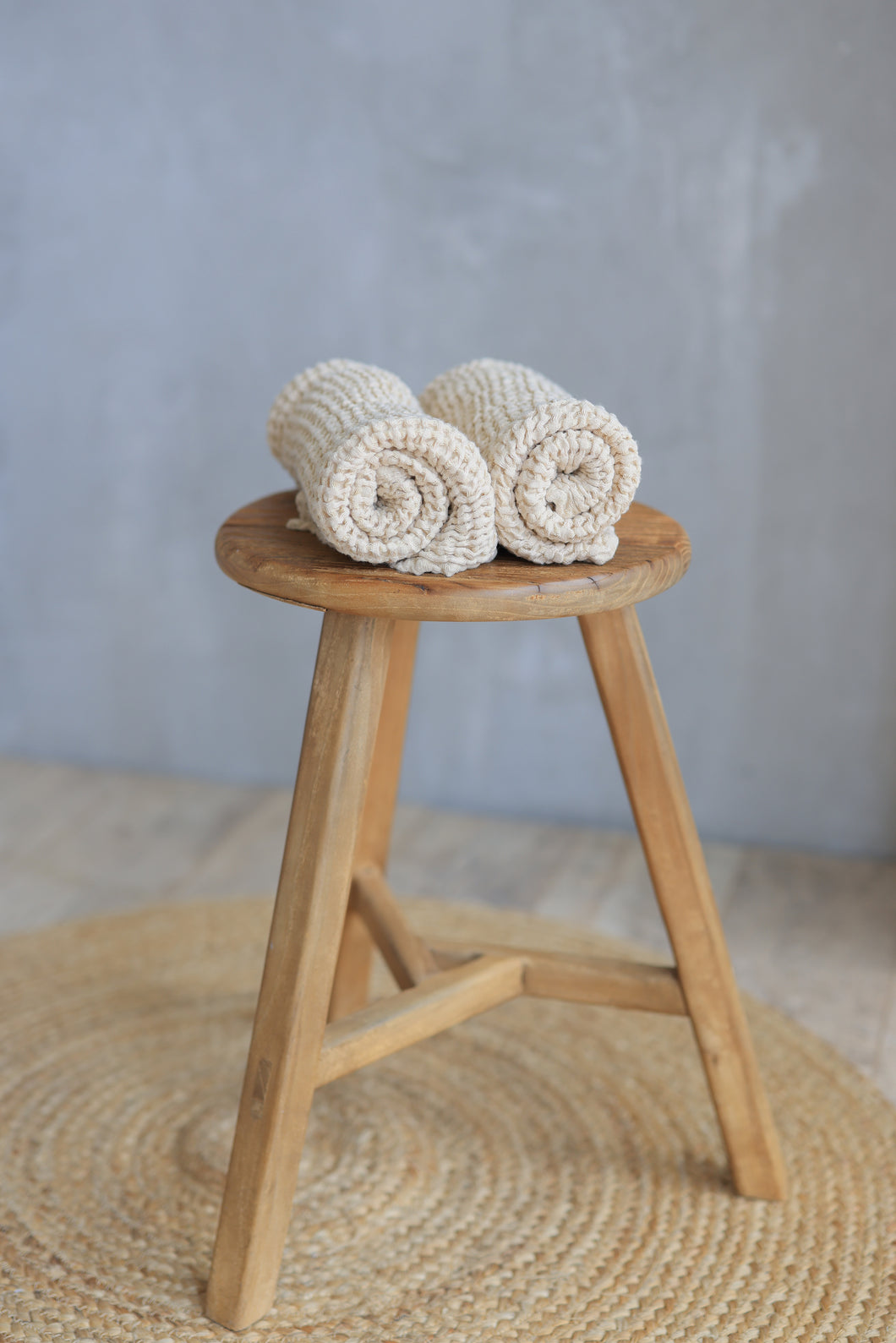 Linen Waffle Hand Towel in Ivory