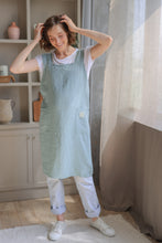 Load image into Gallery viewer, 100% Linen Japanese Apron in Mint
