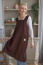 Load image into Gallery viewer, 100% Linen Japanese Apron in Chocolate
