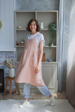 Load image into Gallery viewer, 100% Linen French Apron in Salt Pink
