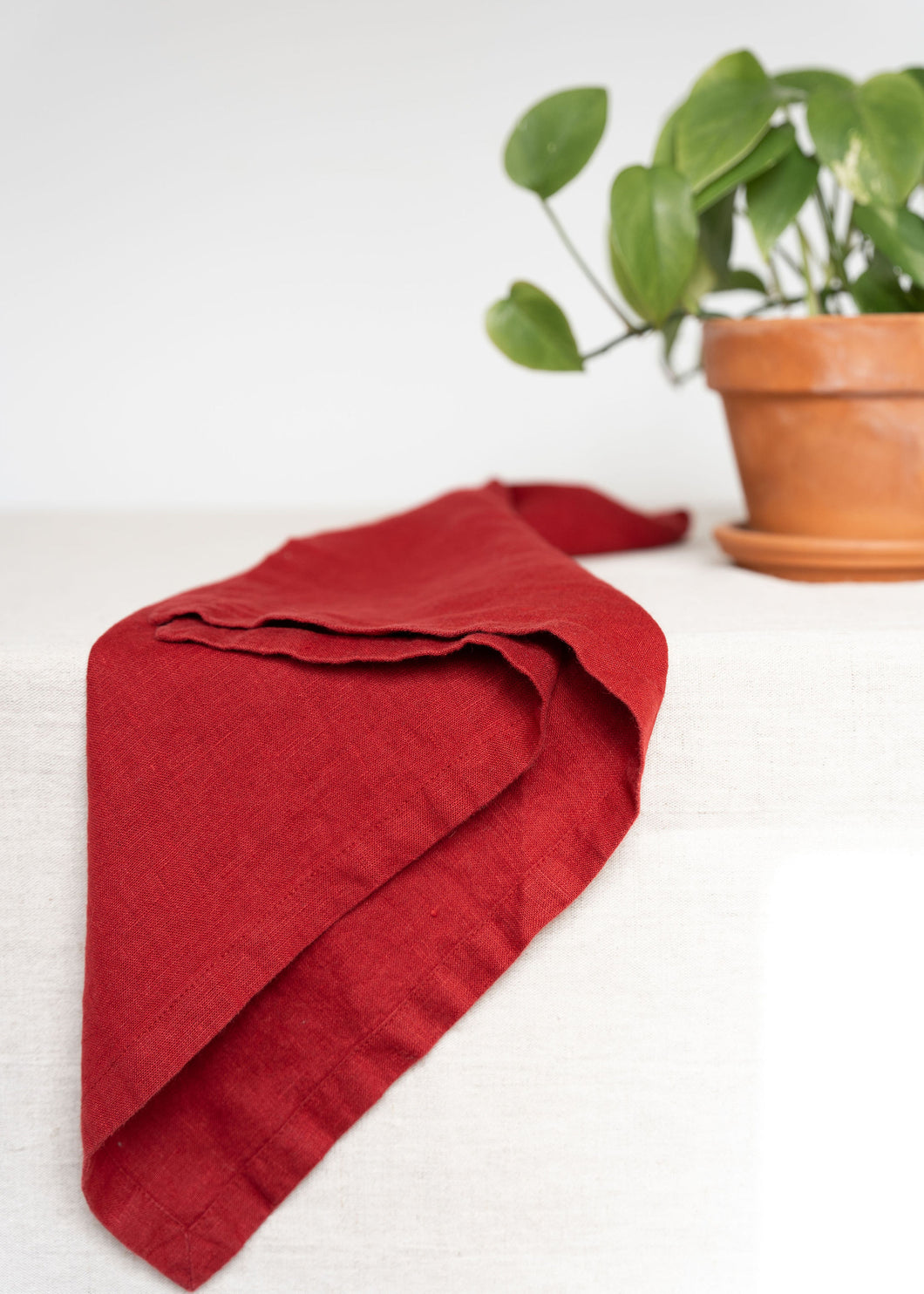 100% Linen Classic Napkins in Vintage Red - Set of 4