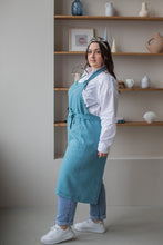 Load image into Gallery viewer, 100% Linen Italian Apron in Azure
